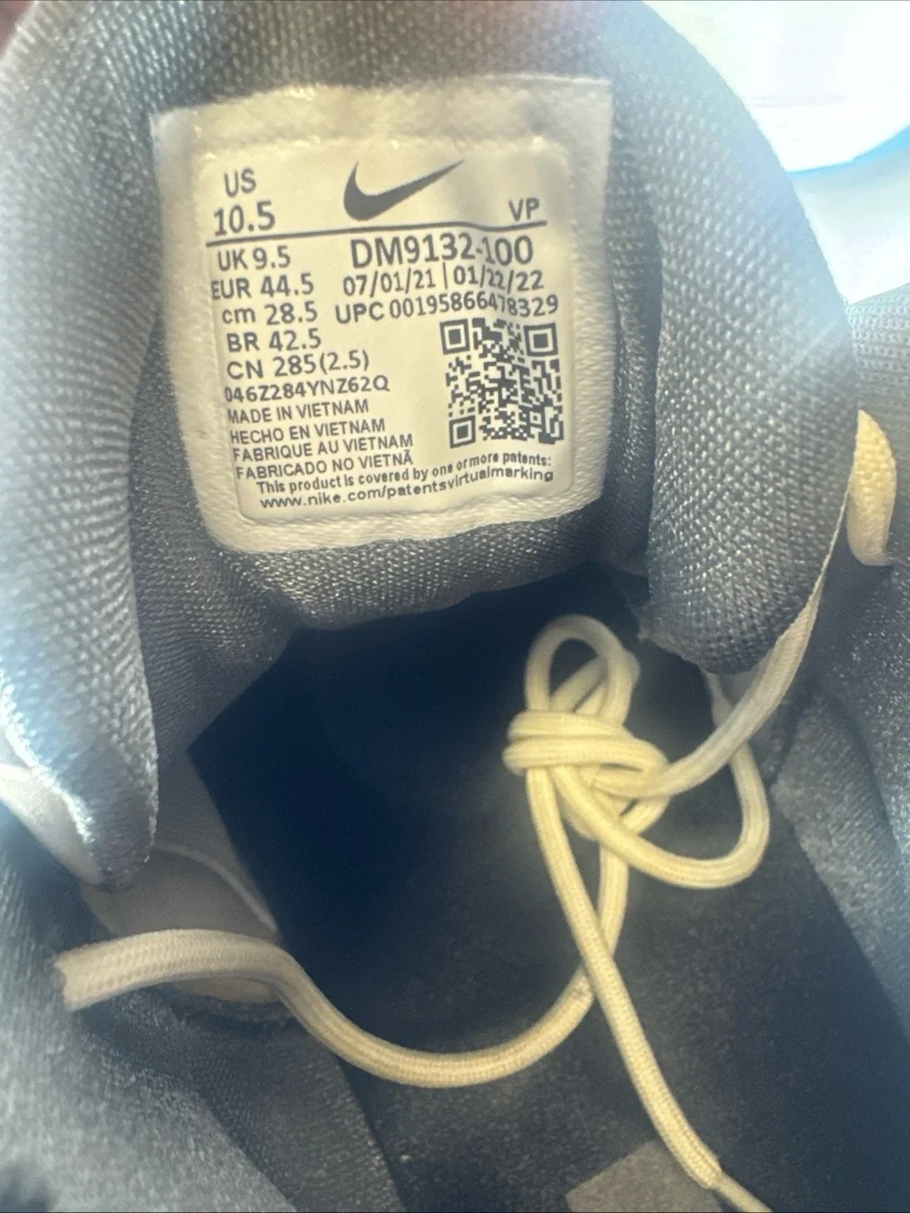 Nike Air Penny 2 Social Status Men’s Size 10.5 Blue and White Athletic Sneakers - Picture 10 of 12